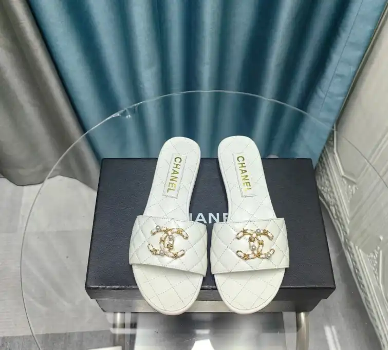 hype Chanel Slippers