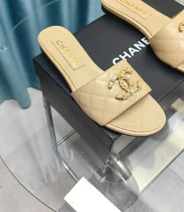 hype Chanel Slippers