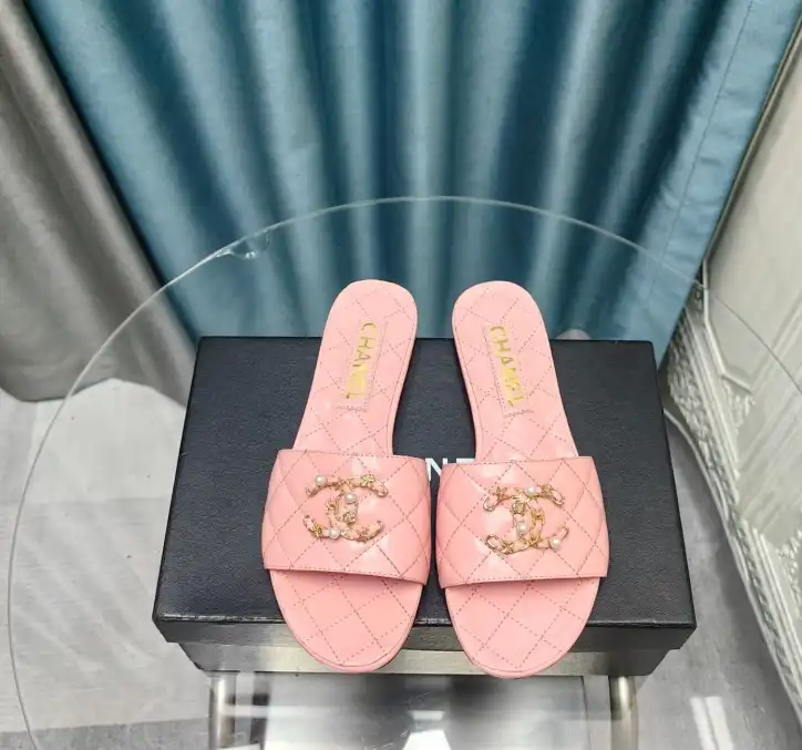 hype Chanel Slippers