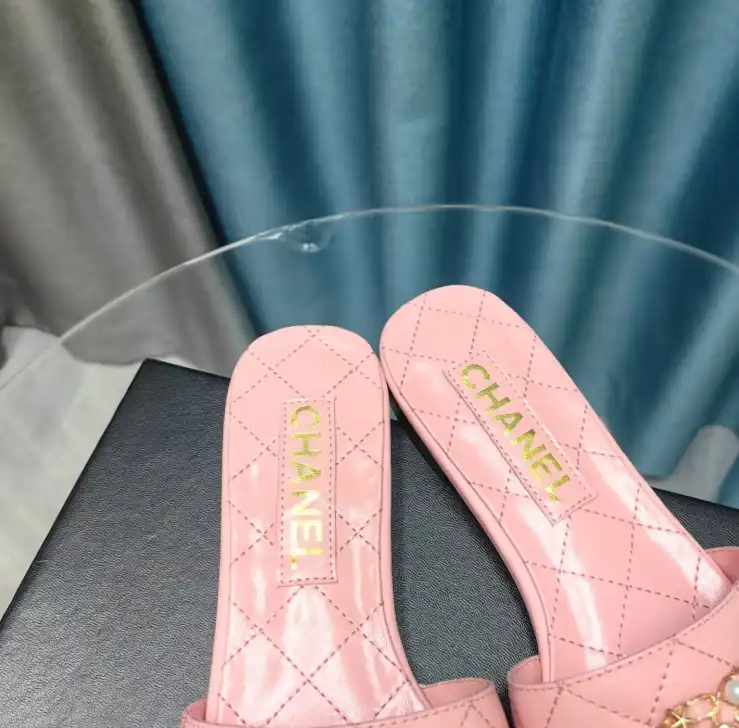 hype Chanel Slippers