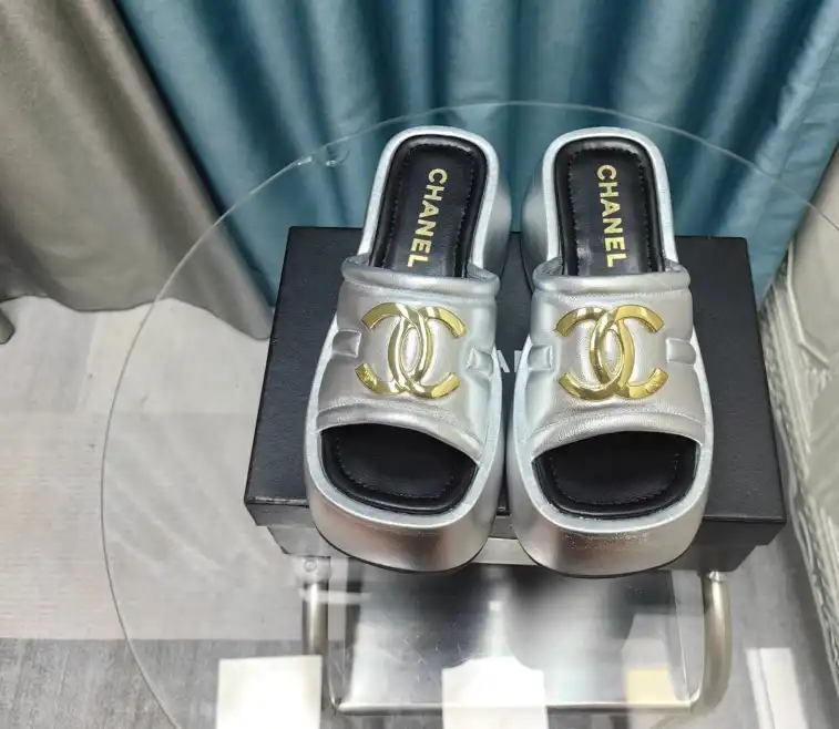 hype Chanel Slippers