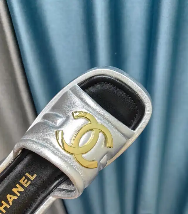 hype Chanel Slippers