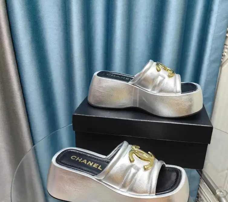 hype Chanel Slippers