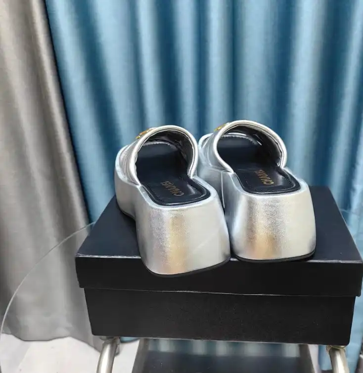 hype Chanel Slippers