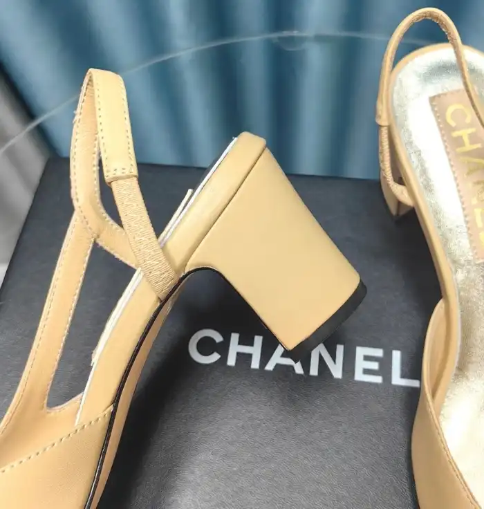 hype Chanel High Heels