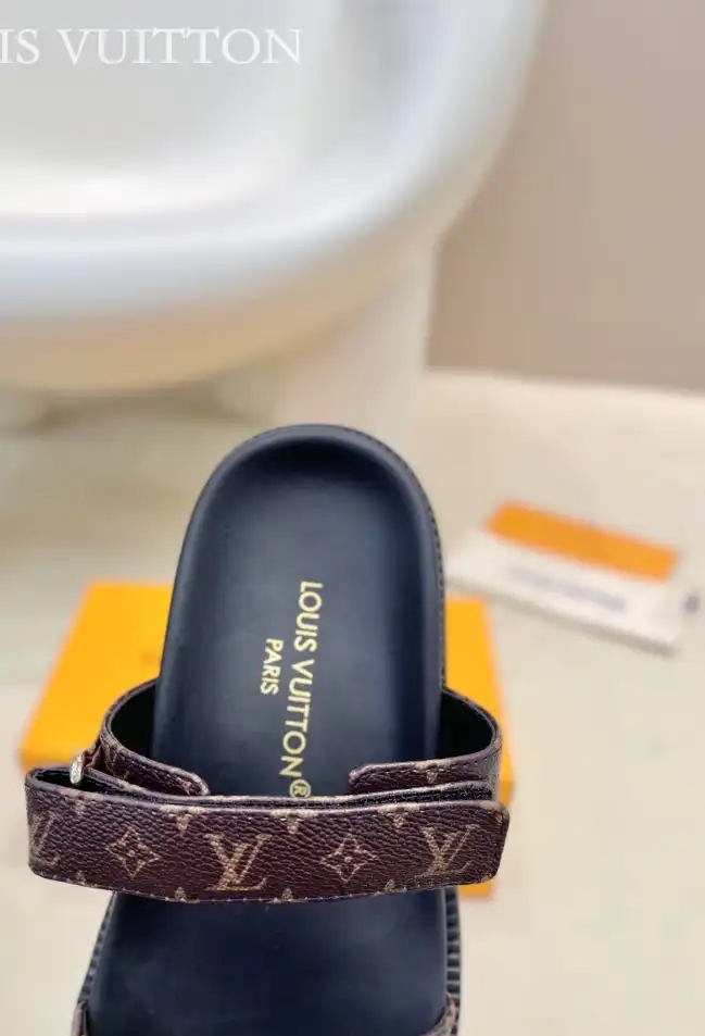 hype LV Slippers