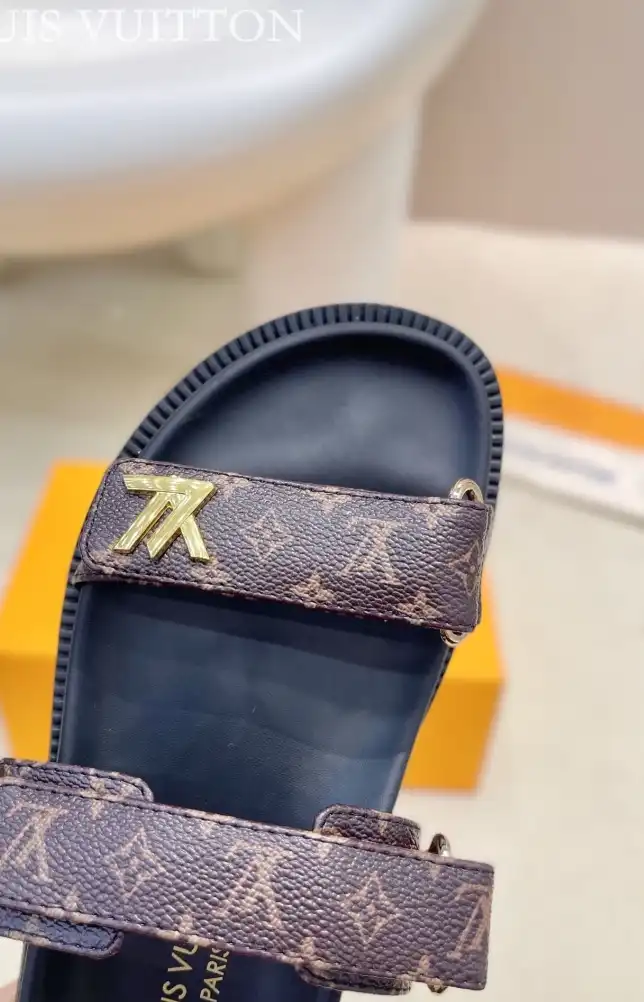 hype LV Slippers