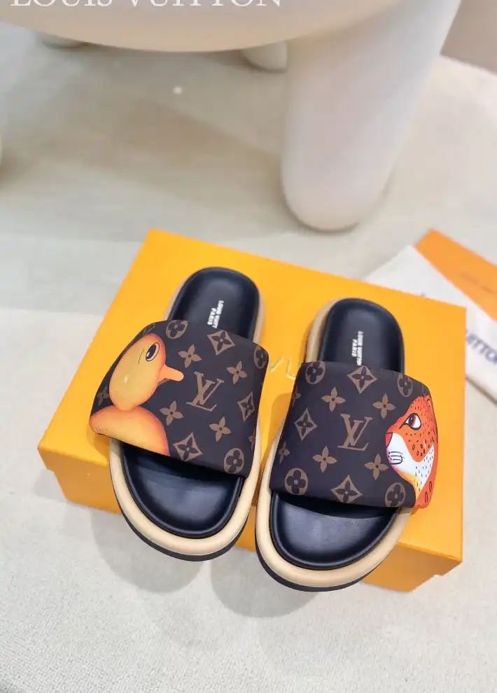 hype LV Slippers