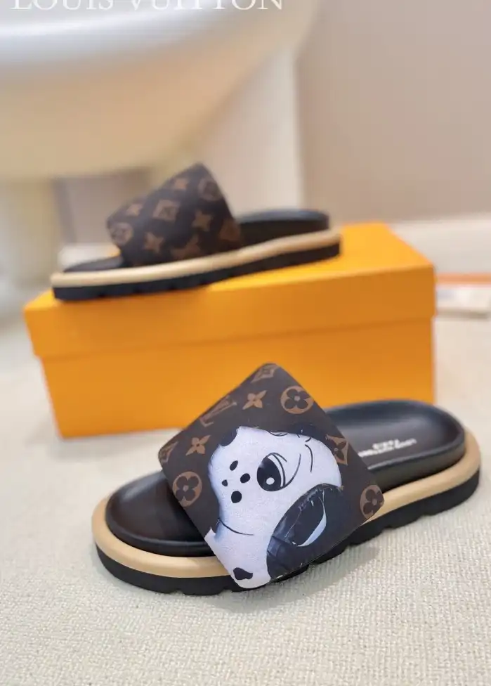 hype LV Slippers