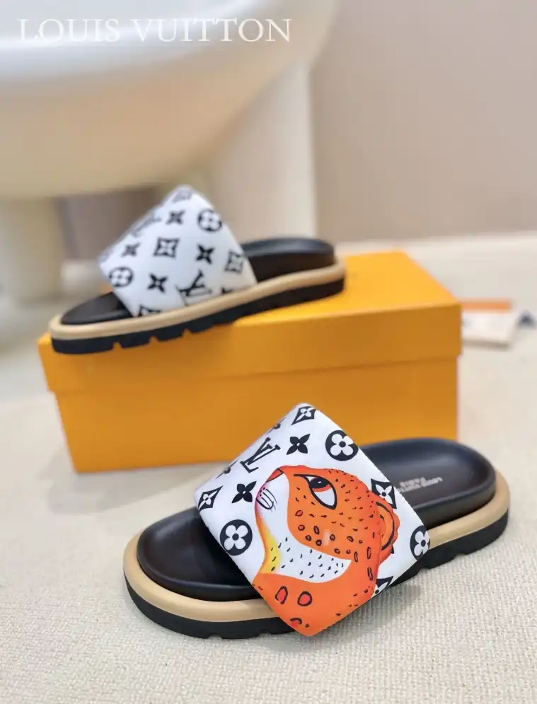 hype LV Slippers