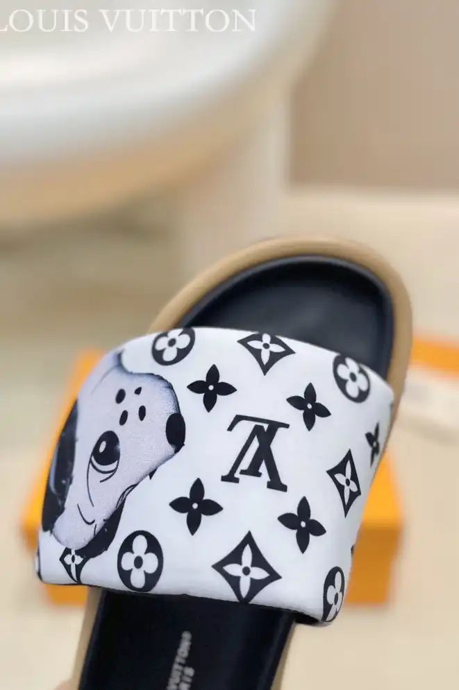 hype LV Slippers