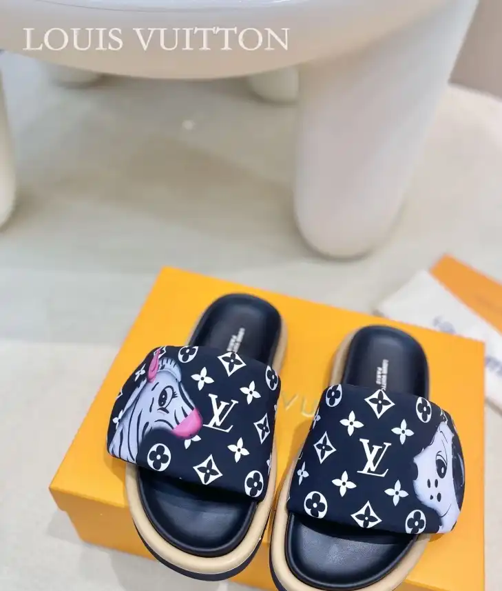 hype LV Slippers