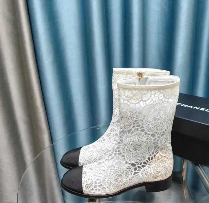 hype Chanel Boots