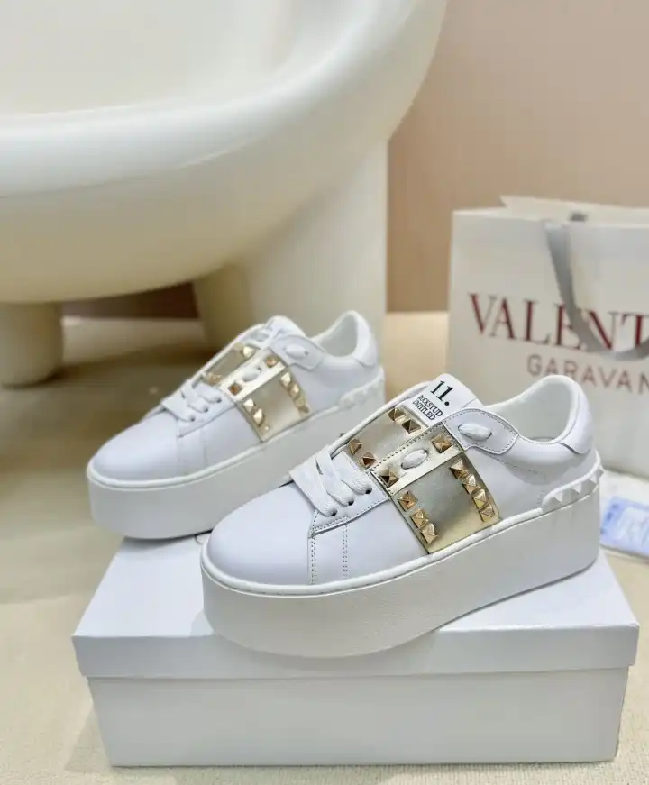 hype Valentino Casual Shoes