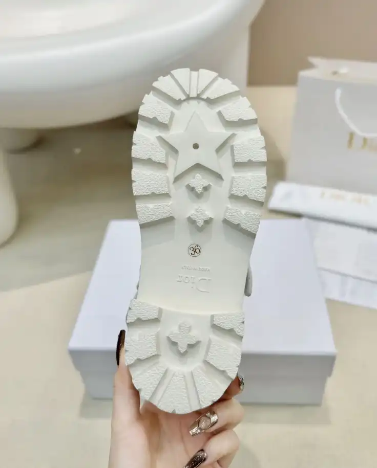 hype Christian Dior Sandals