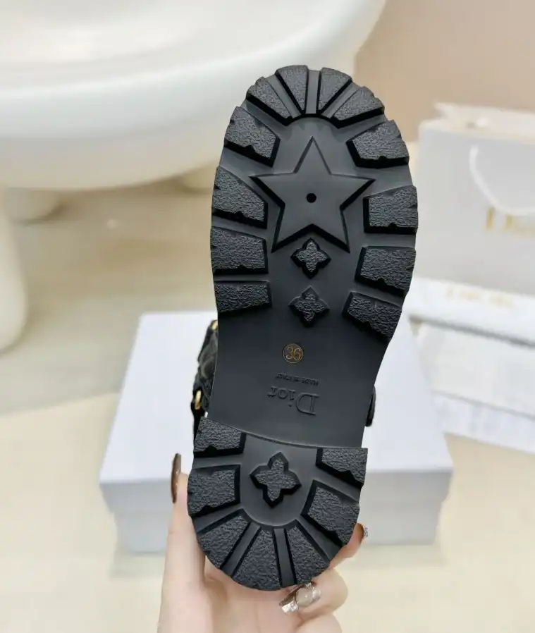 hype Christian Dior Sandals