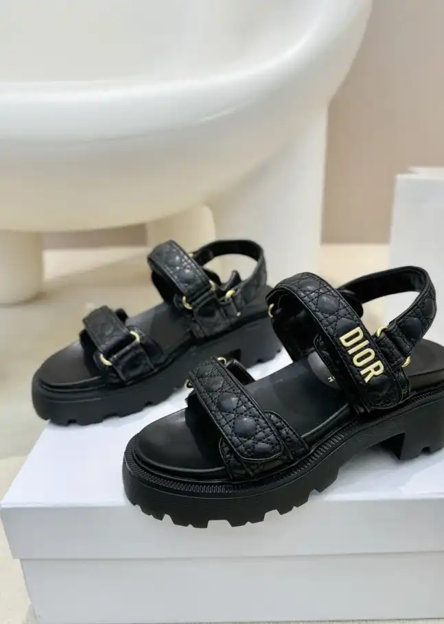 hype Christian Dior Sandals