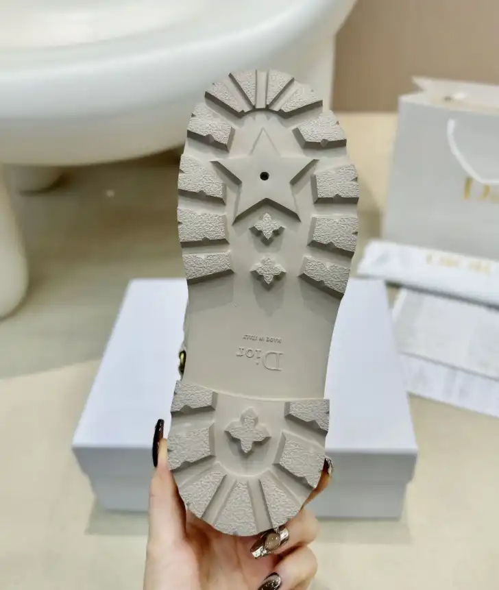 hype Christian Dior Sandals