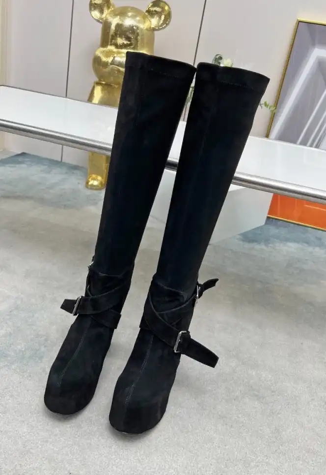 hype YSL Boots