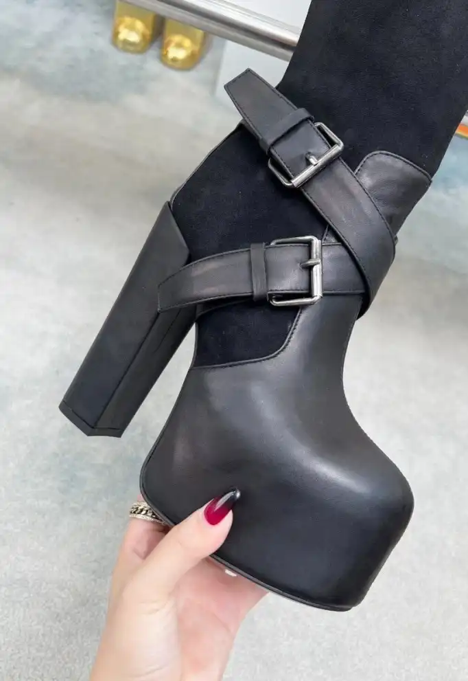 hype YSL Boots