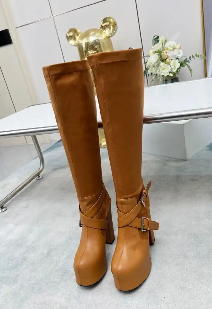 hype YSL Boots