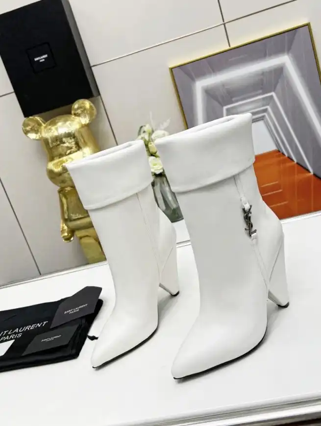 hype YSL Boots