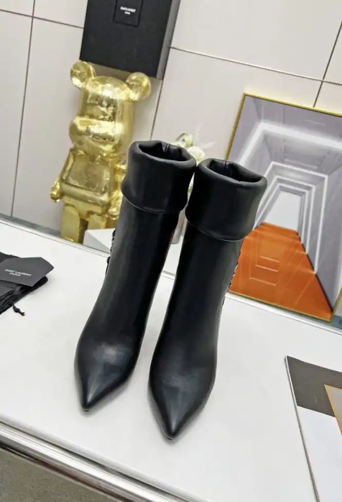 hype YSL Boots