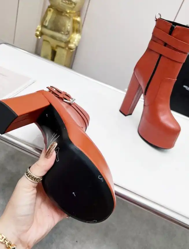 hype YSL Boots