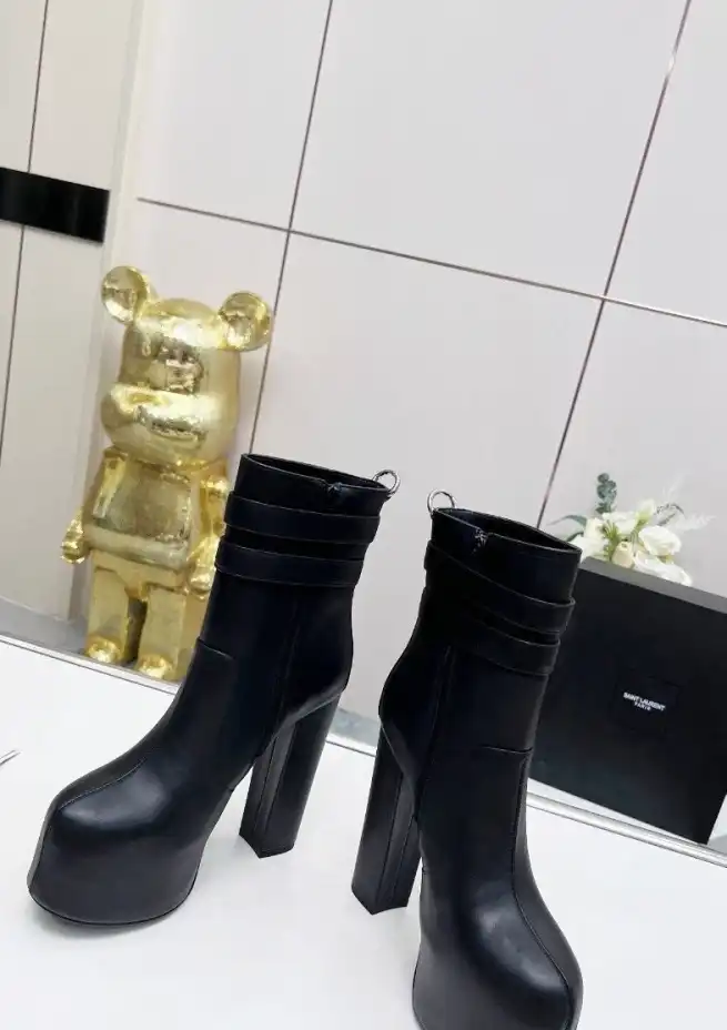 hype YSL Boots