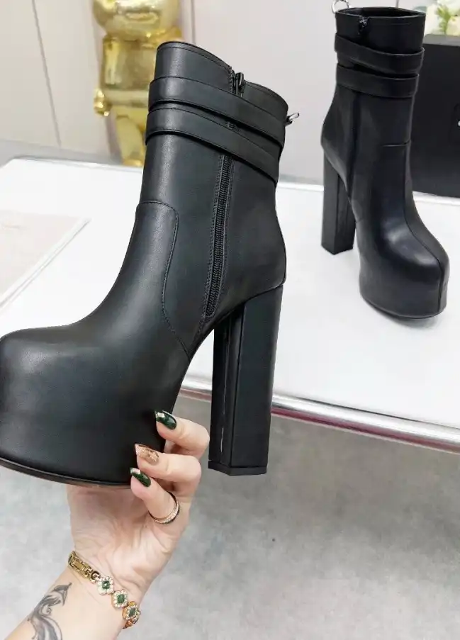 hype YSL Boots