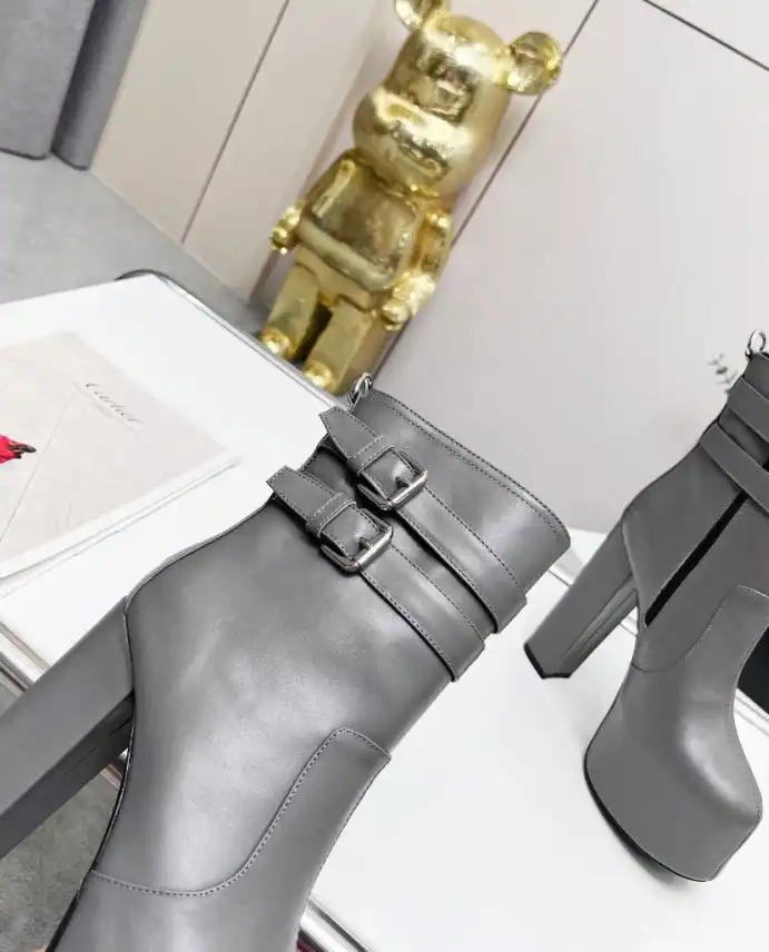 hype YSL Boots