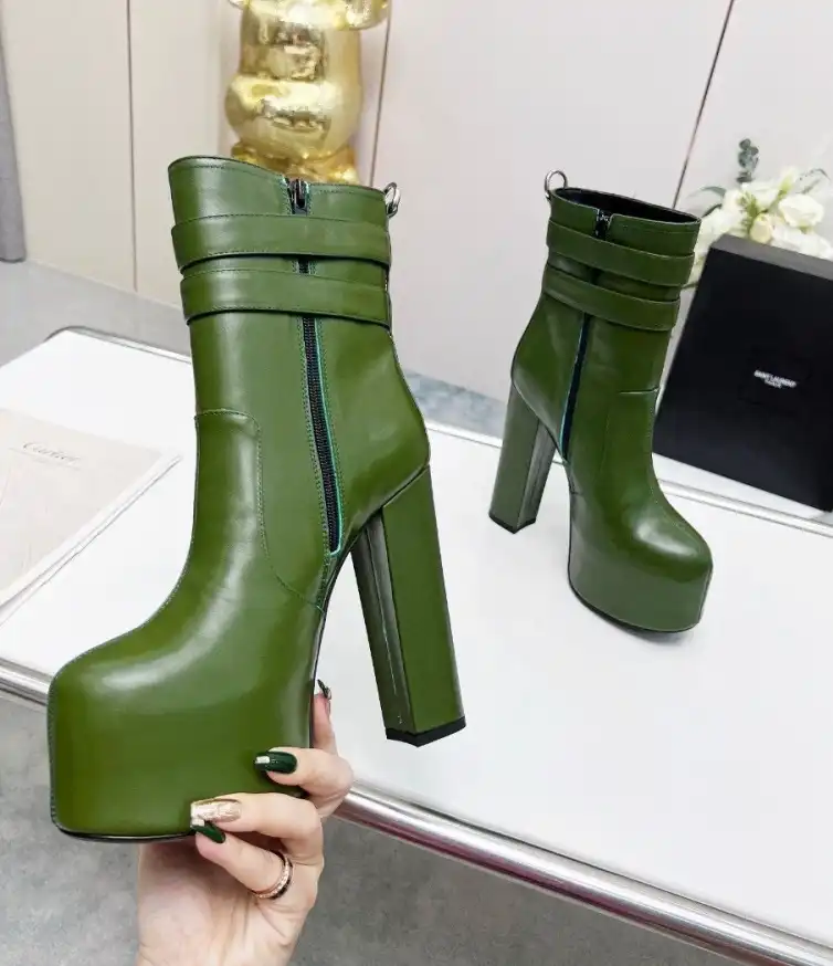 hype YSL Boots