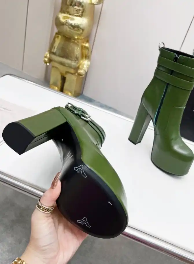 hype YSL Boots