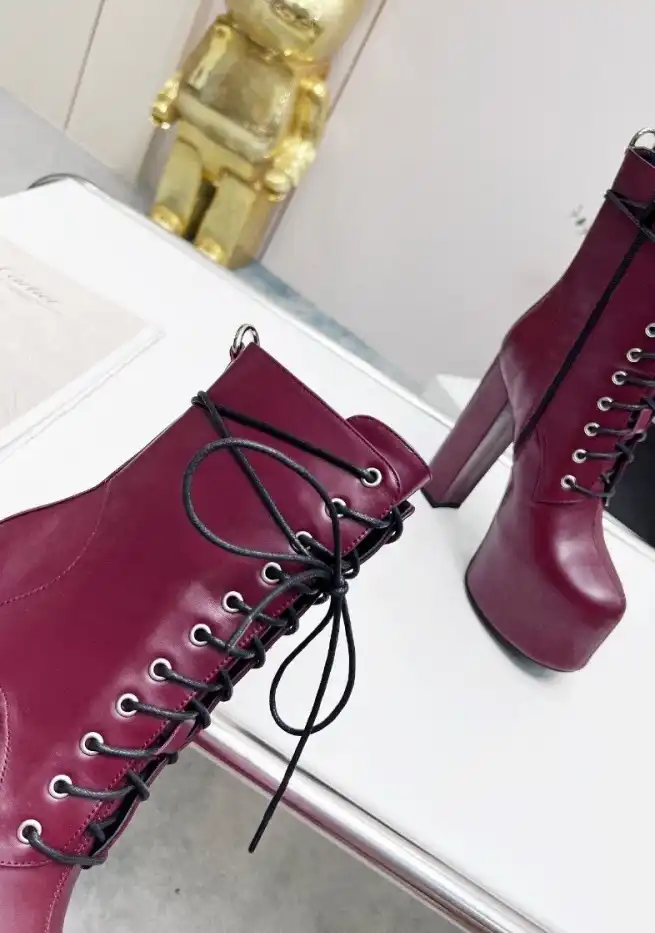 hype YSL Boots