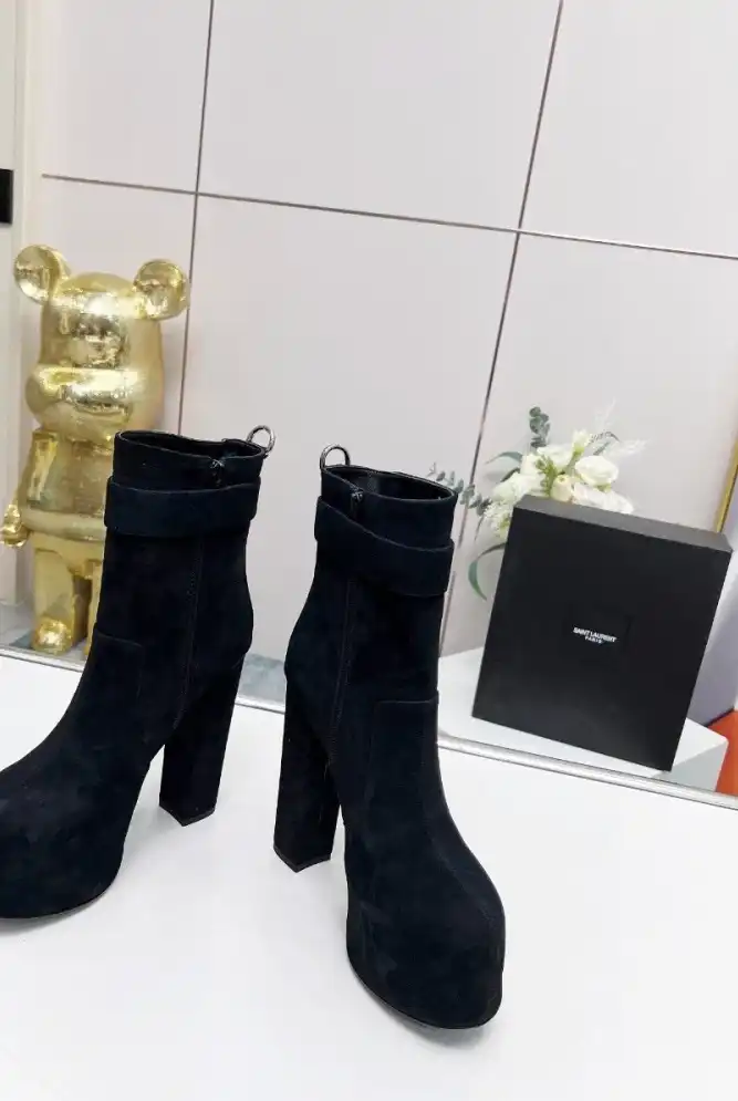 hype YSL Boots