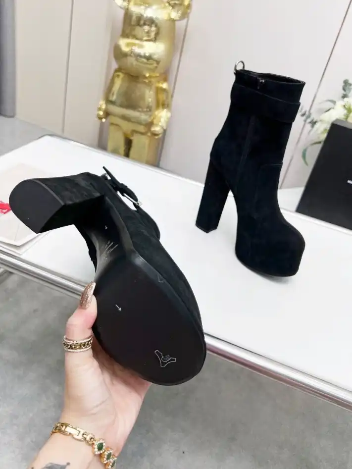 hype YSL Boots