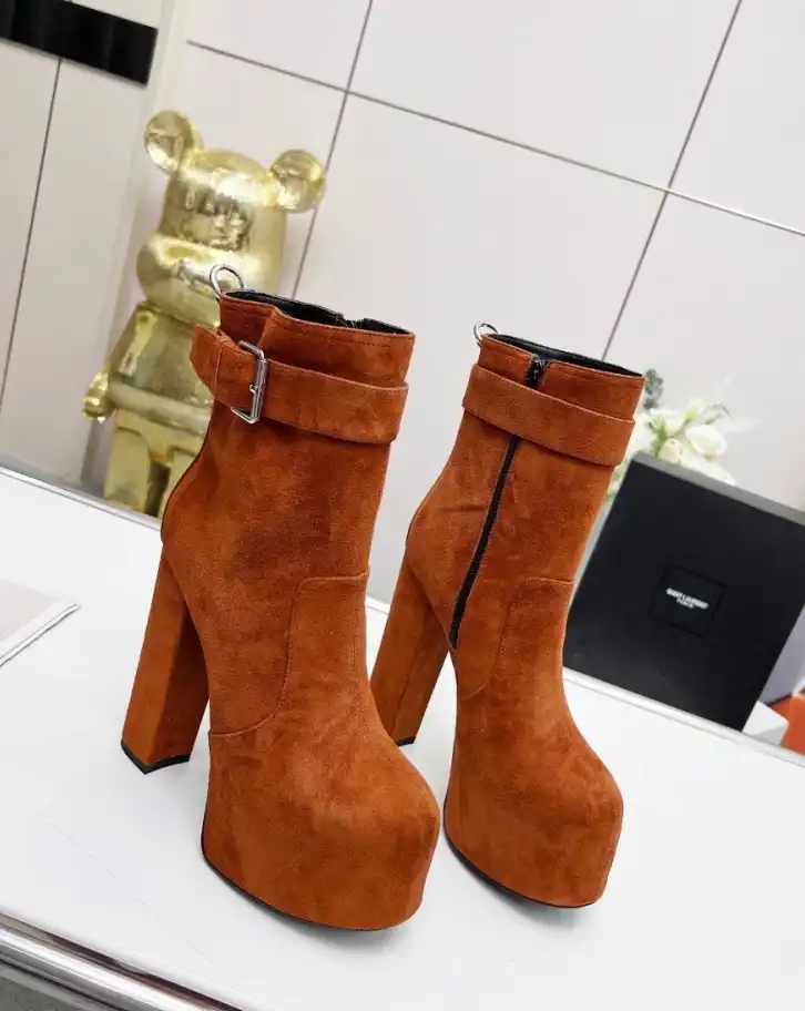 hype YSL Boots