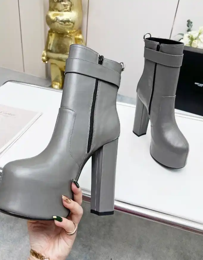 hype YSL Boots