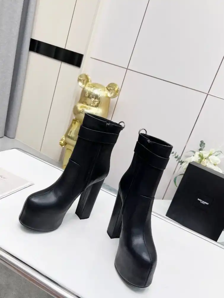 hype YSL Boots