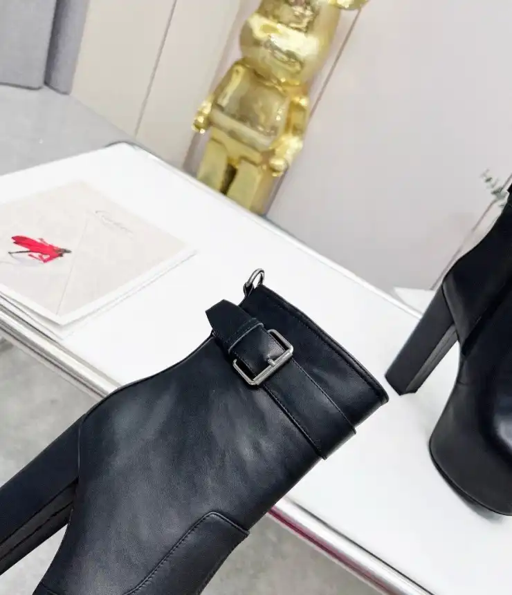 hype YSL Boots