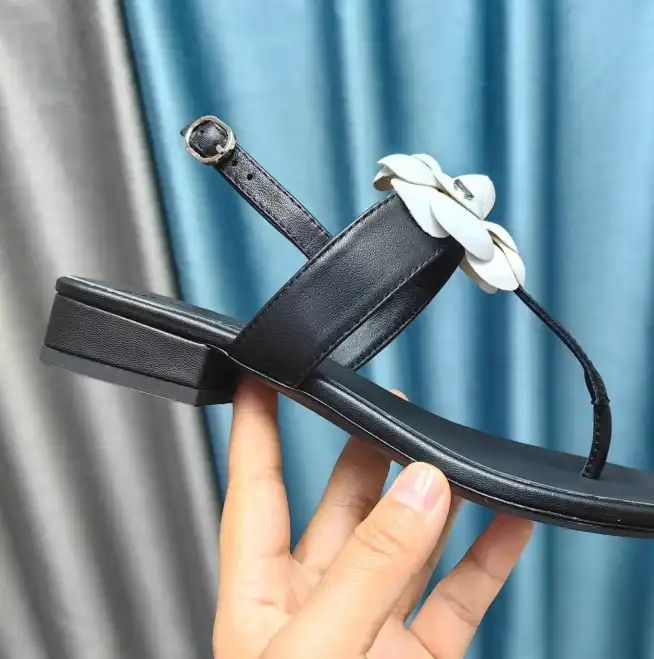 hype Chanel Sandals