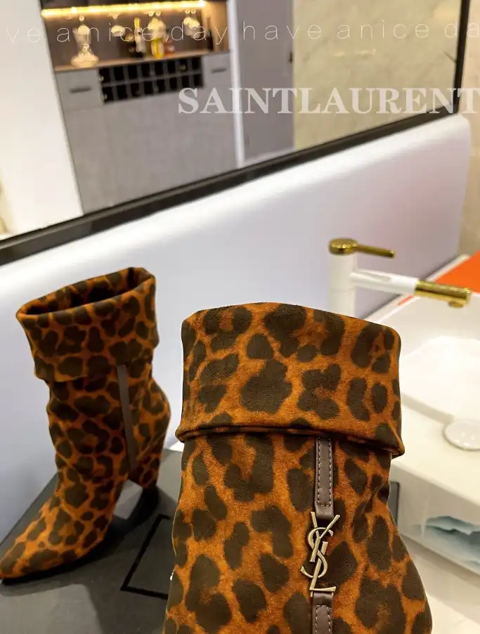 hype YSL Boots