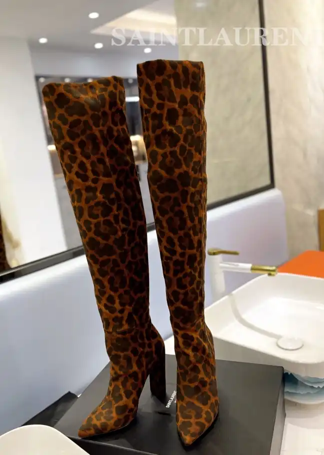 hype YSL Boots