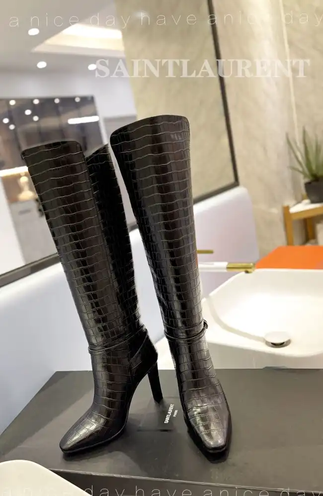 hype YSL Boots