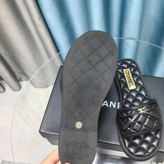 hype Chanel Slippers