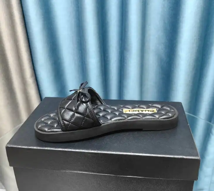 hype Chanel Slippers