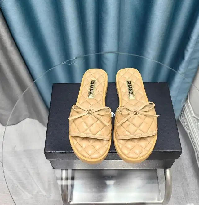 hype Chanel Slippers