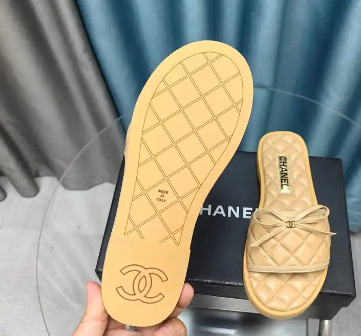 hype Chanel Slippers