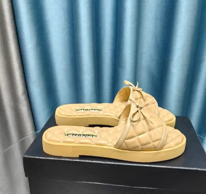 hype Chanel Slippers