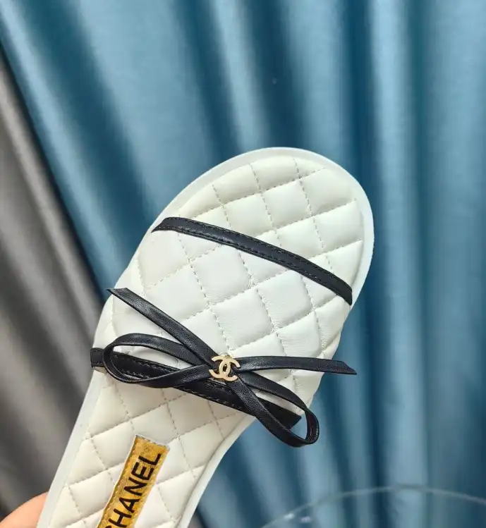 hype Chanel Slippers